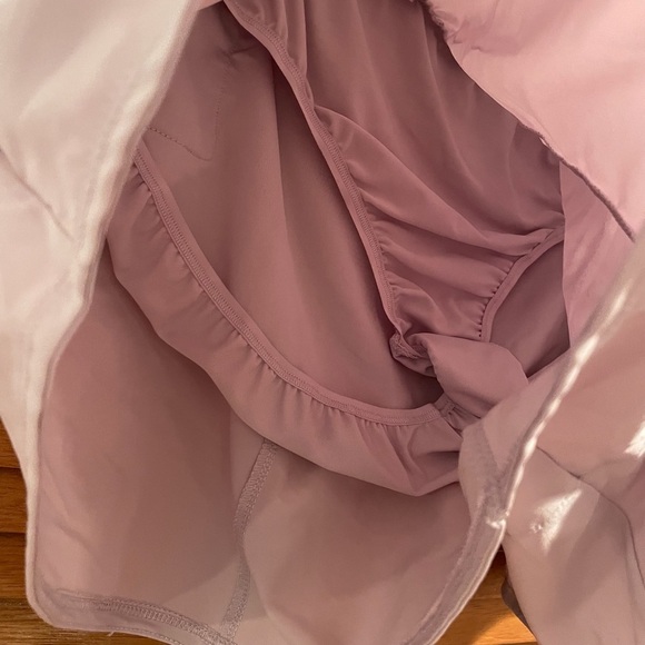 Nike One Dri-Fit Loose Fit Lined Grey Active Running Shorts Sz XL NWT - Picture 4 of 7